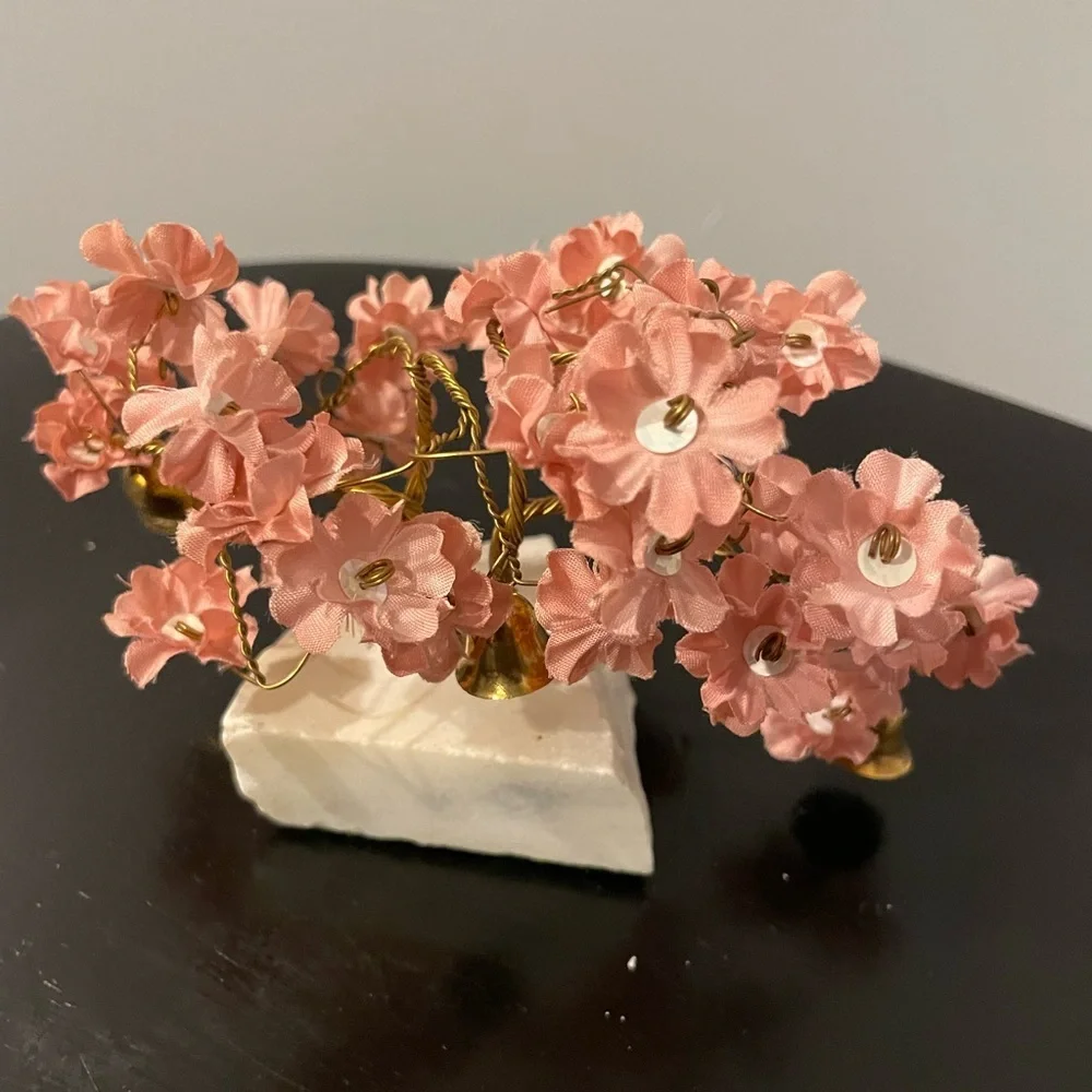 VTG Prosperity Tree Brass bells & light pink Fabric Flowers w/marble Base